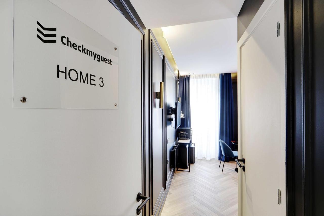Couples Getaway Unit With Jacuzzi - City Center Parigi Esterno foto